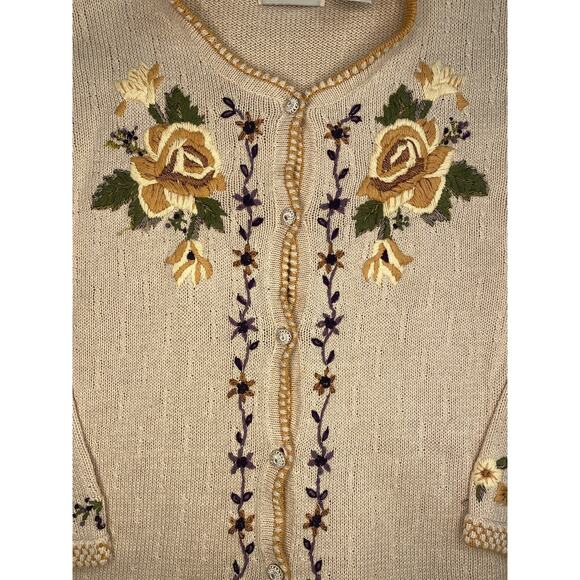 Donnkenny Woman's Tan Embellished Cardigan button down cardigan Size Medium - Picture 2 of 3